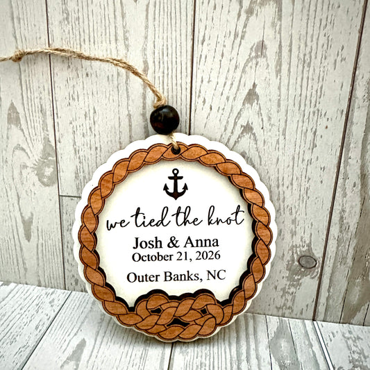Personalized “We Tied the Knot” Wedding Ornament – Nautical Knot Keepsake Anchor